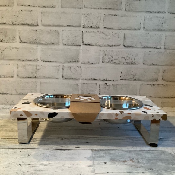 Enamel Terrazzo Print Pet Feeder - Picture 3 of 4